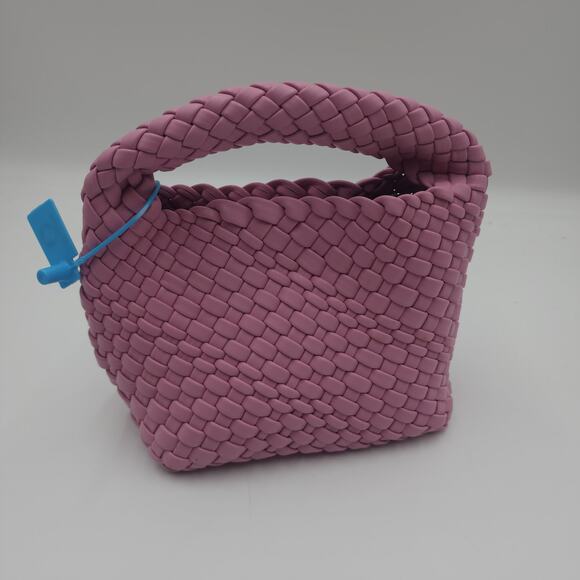 JINMANXUE Small Hand Woven Shoulder Crossbody Bag in Mauve - Picture 8 of 12